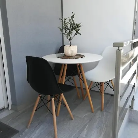 Aiolos Blu Luxury Apartment