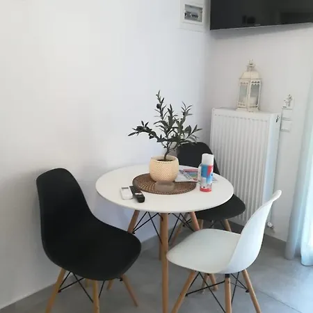 Aiolos Blu Luxury Apartment *