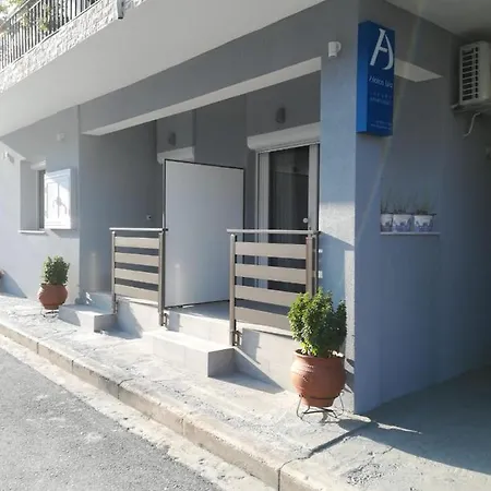 Aiolos Blu Luxury Apartment *