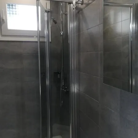 Apartment Aiolos Blu Luxury Nea Roda