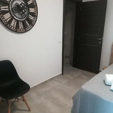 Apartment Aiolos Blu Luxury Nea Roda