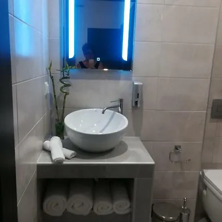 Apartamento Aiolos Blu Luxury Nea Roda