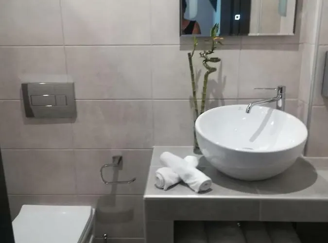 Aiolos Blu Luxury Nea Roda